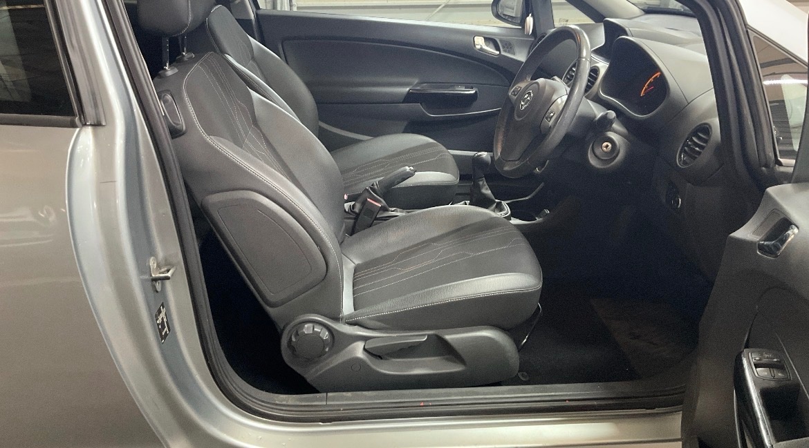 Used Vauxhall Corsa 2012 for sale - 76369552: Photo 8
