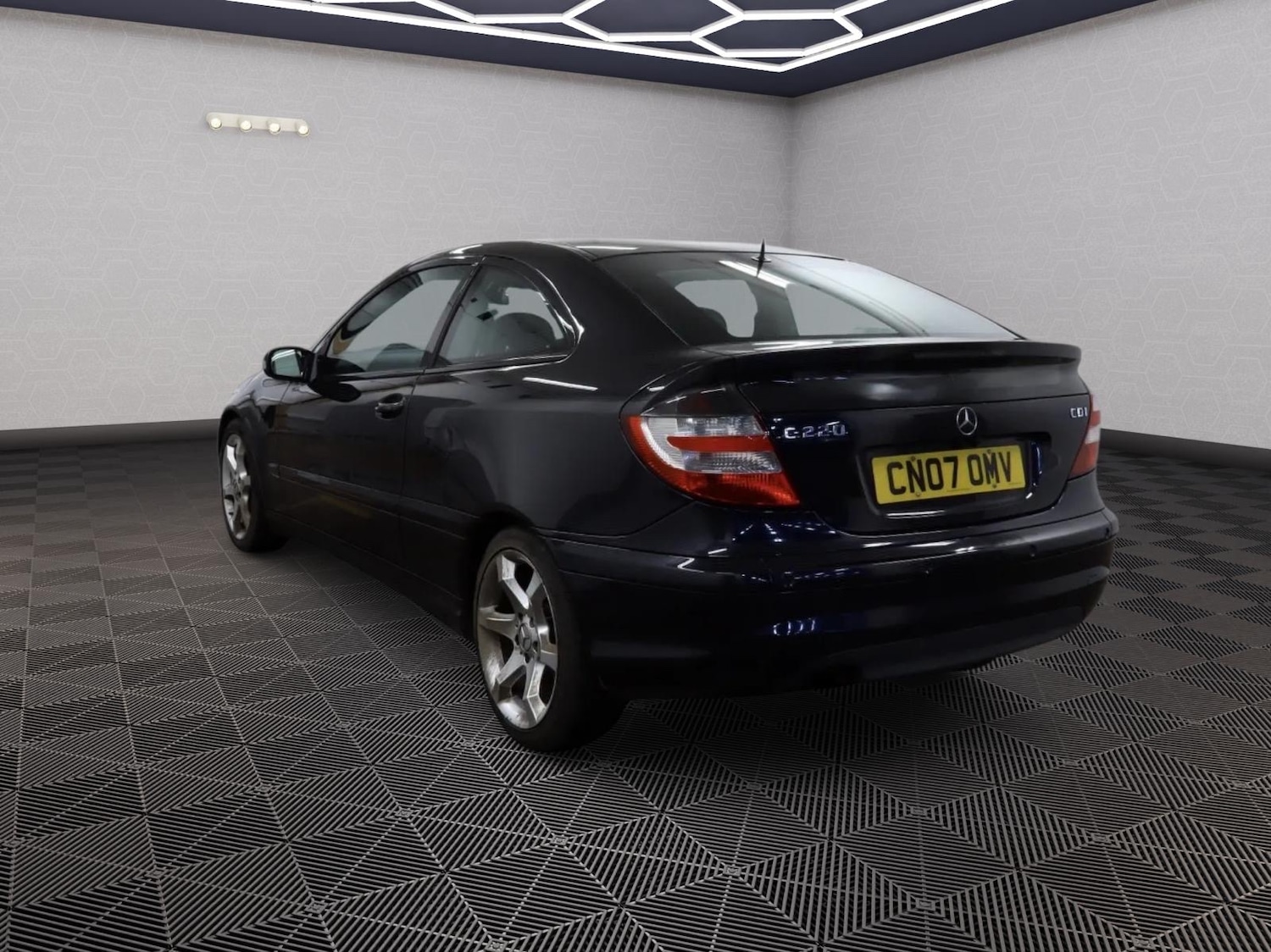 Used Mercedes-Benz C Class 2007 for sale - 77028172: Photo 4