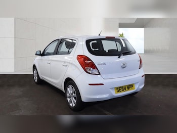 Used Hyundai i20 2015 for sale - 79039078: Photo