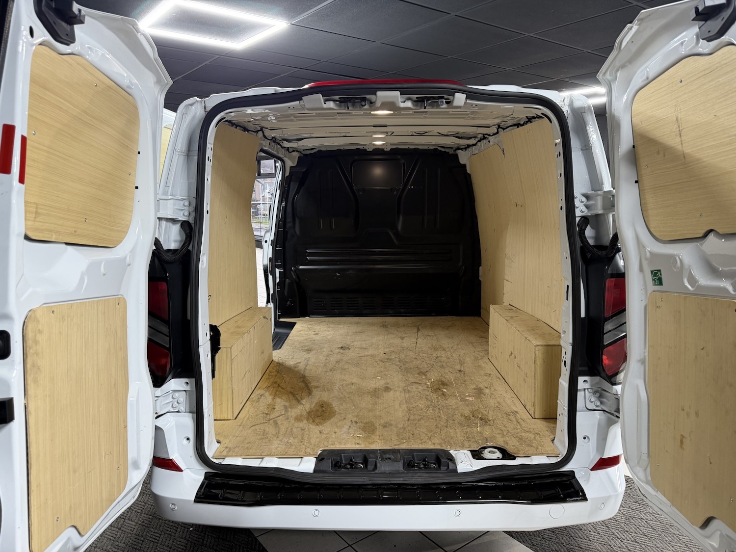 Used Ford Transit Custom 2024 for sale - 77572835: Photo 23