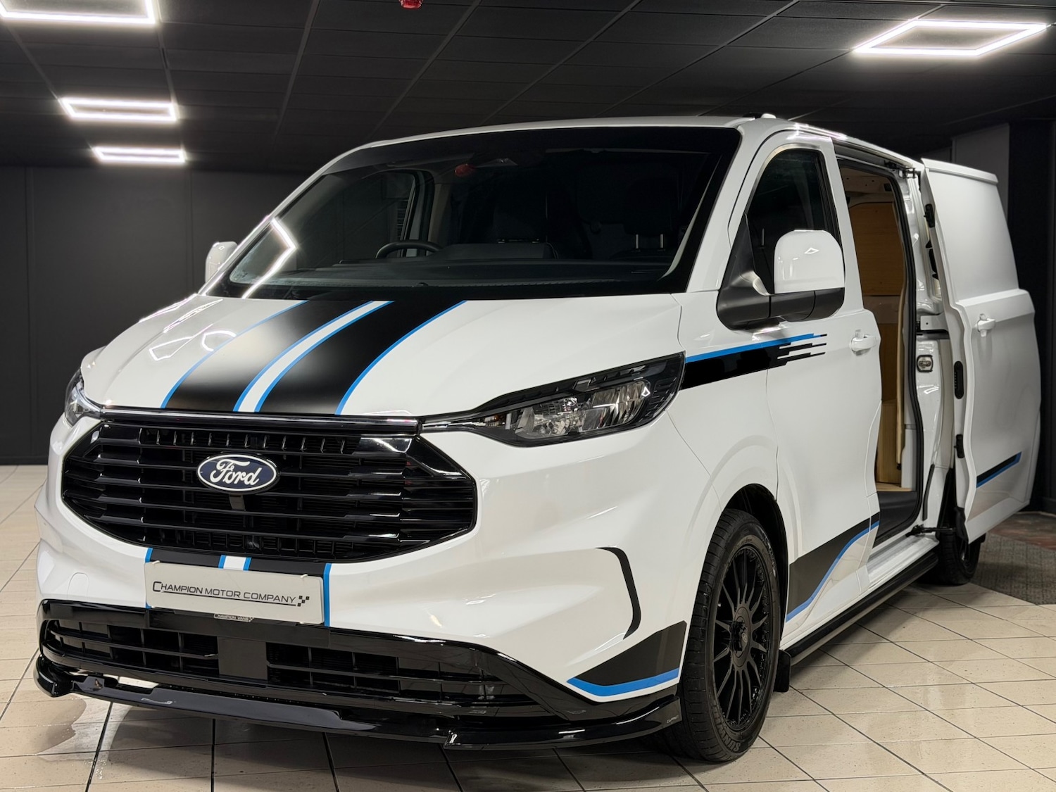 Used Ford Transit Custom 2024 for sale - 77572835: Photo 5