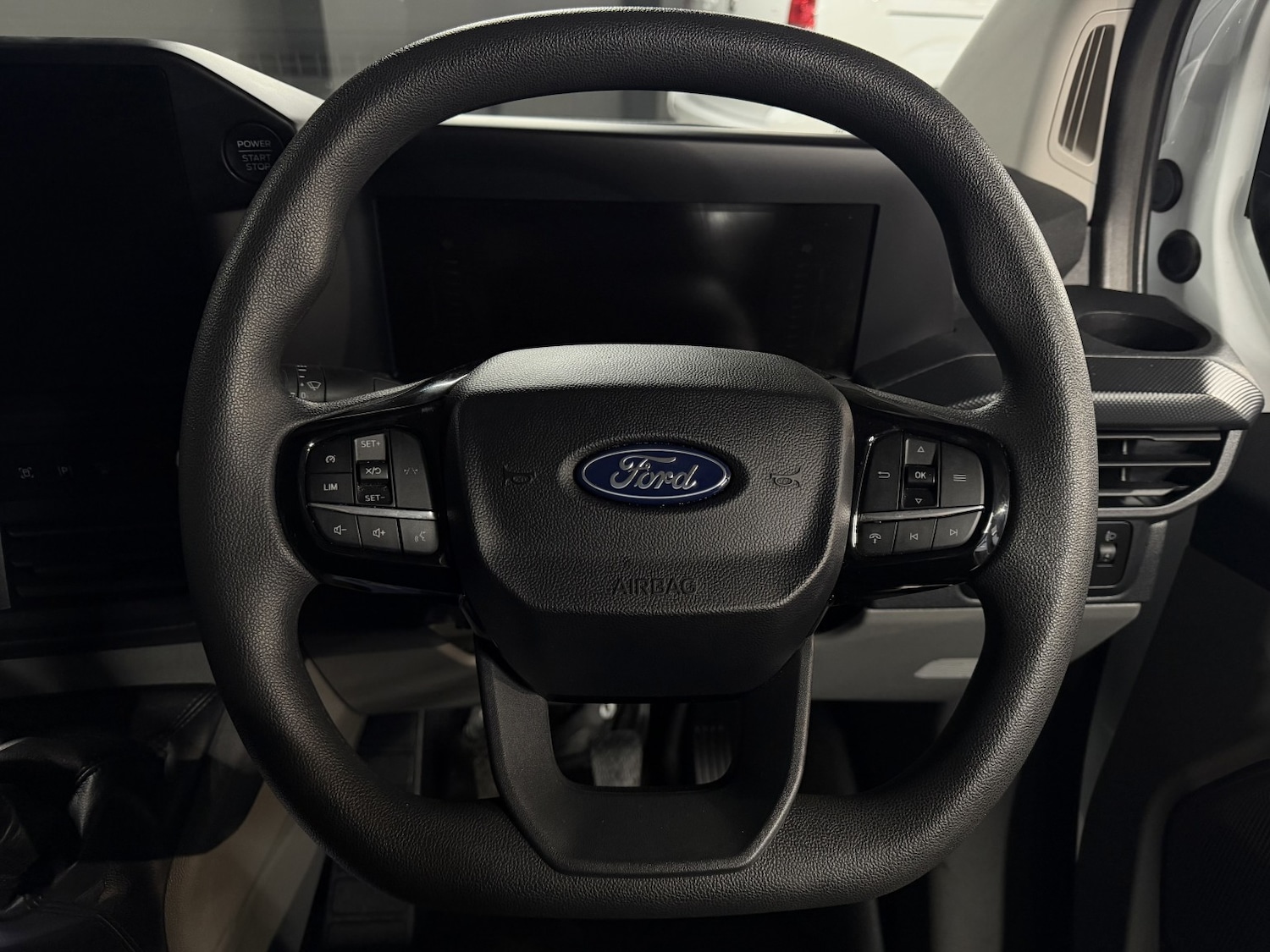 Used Ford Transit Custom 2024 for sale - 77572835: Photo 8