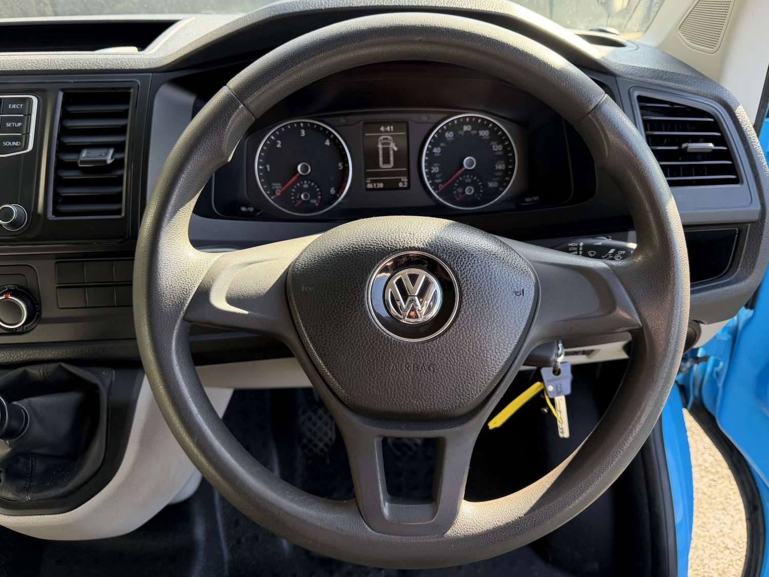 Used Volkswagen Transporter 2018 for sale - 78004527: Photo 15