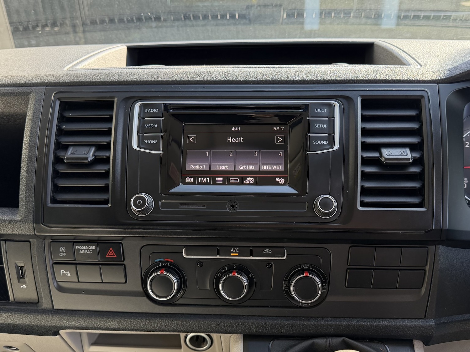 Used Volkswagen Transporter 2018 for sale - 78004527: Photo 19