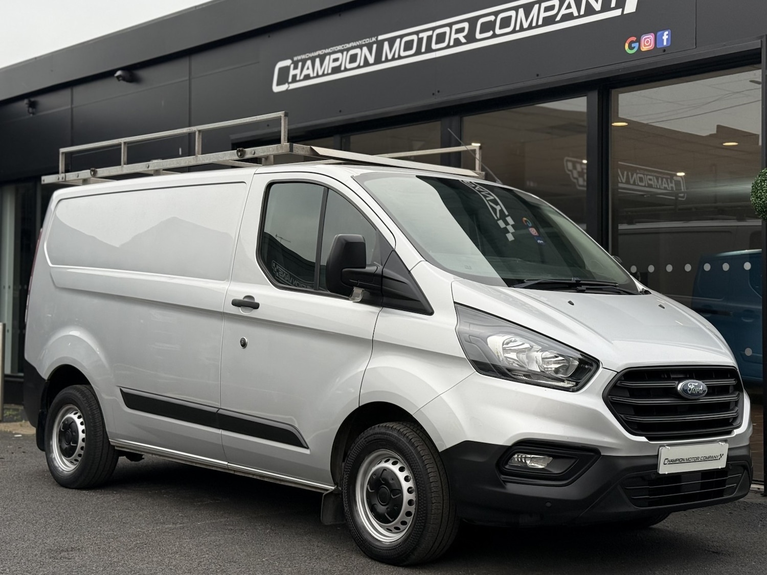 Used Ford Transit Custom 2018 for sale - 76286989: Photo 1