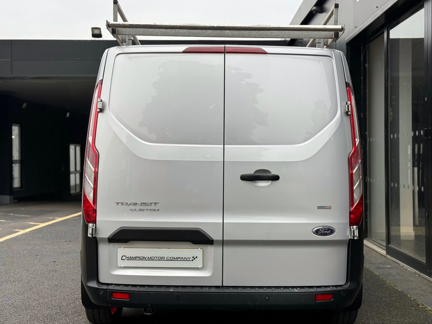 Used Ford Transit Custom 2018 for sale - 76286989: Photo 19