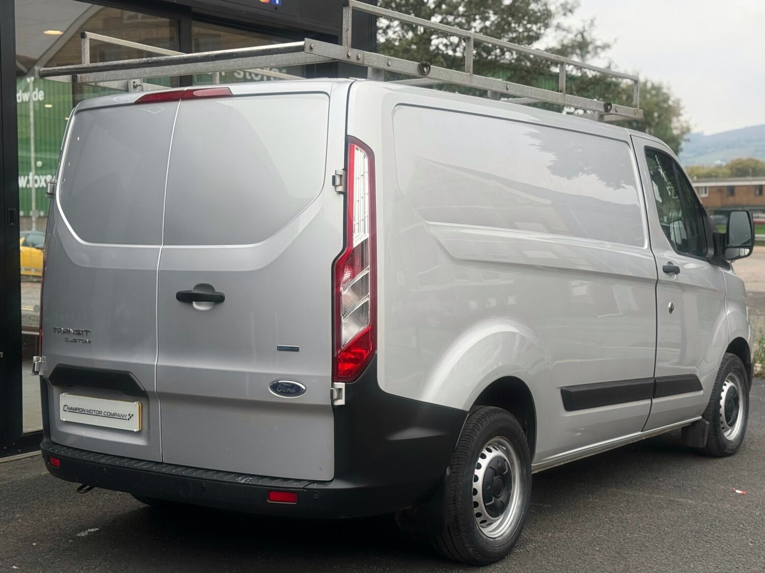 Used Ford Transit Custom 2018 for sale - 76286989: Photo 3