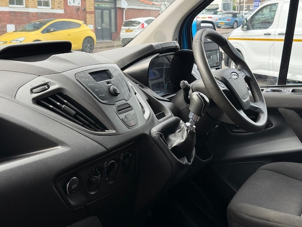 Used Ford Transit Custom 2017 for sale - 76011452: Photo 8