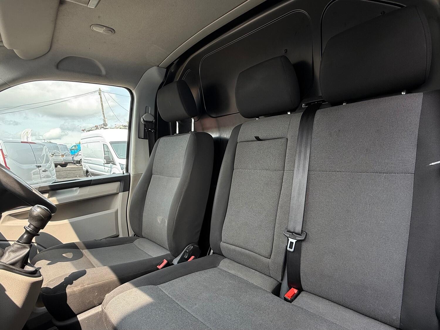 Used Volkswagen Transporter 2017 for sale - 76455460: Photo 18