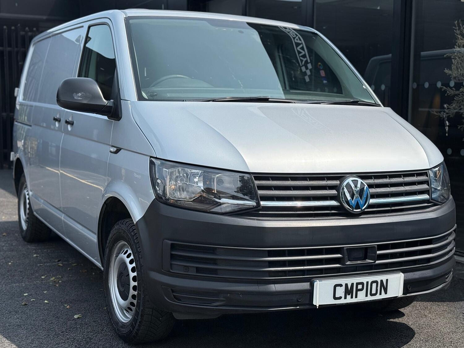 Used Volkswagen Transporter 2017 for sale - 76455460: Photo 6