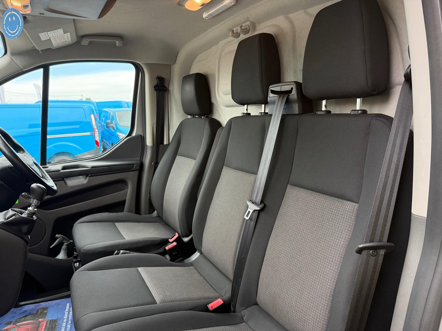 Used Ford Transit Custom 2020 for sale - 76793117: Photo 14