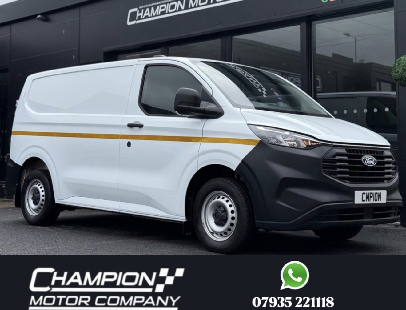 Used Ford Transit Custom 2024 for sale - 76793111: Photo 1