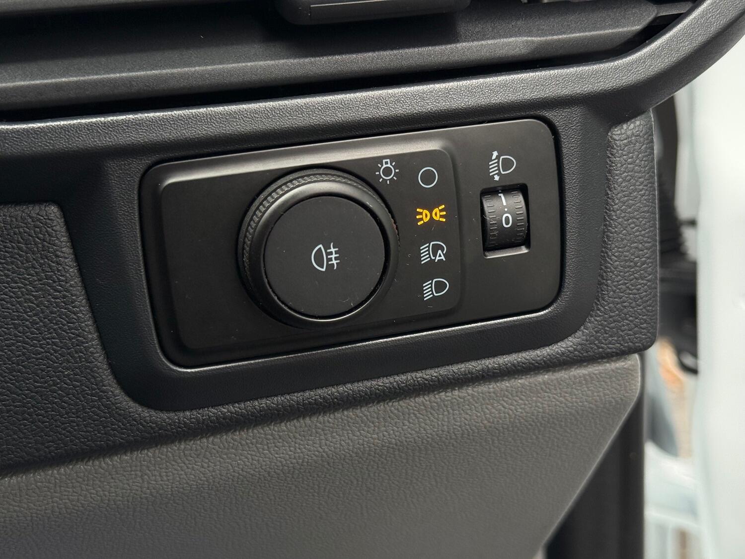 Used Ford Transit Custom 2024 for sale - 76793111: Photo 25