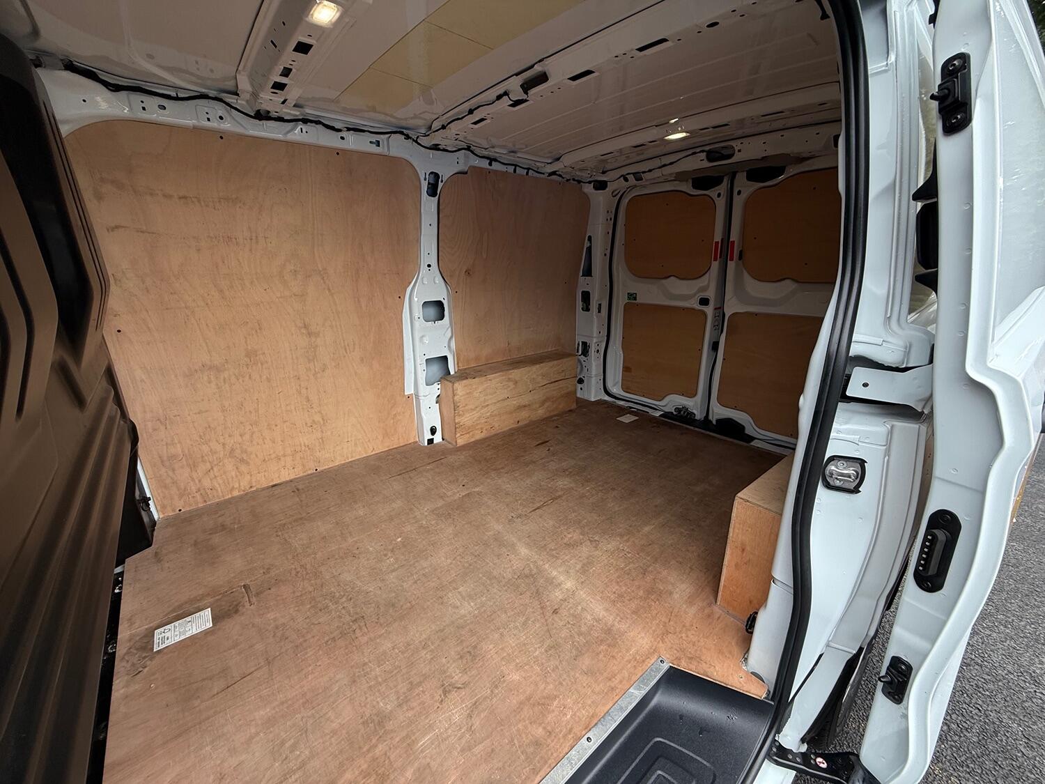 Used Ford Transit Custom 2024 for sale - 76793111: Photo 29