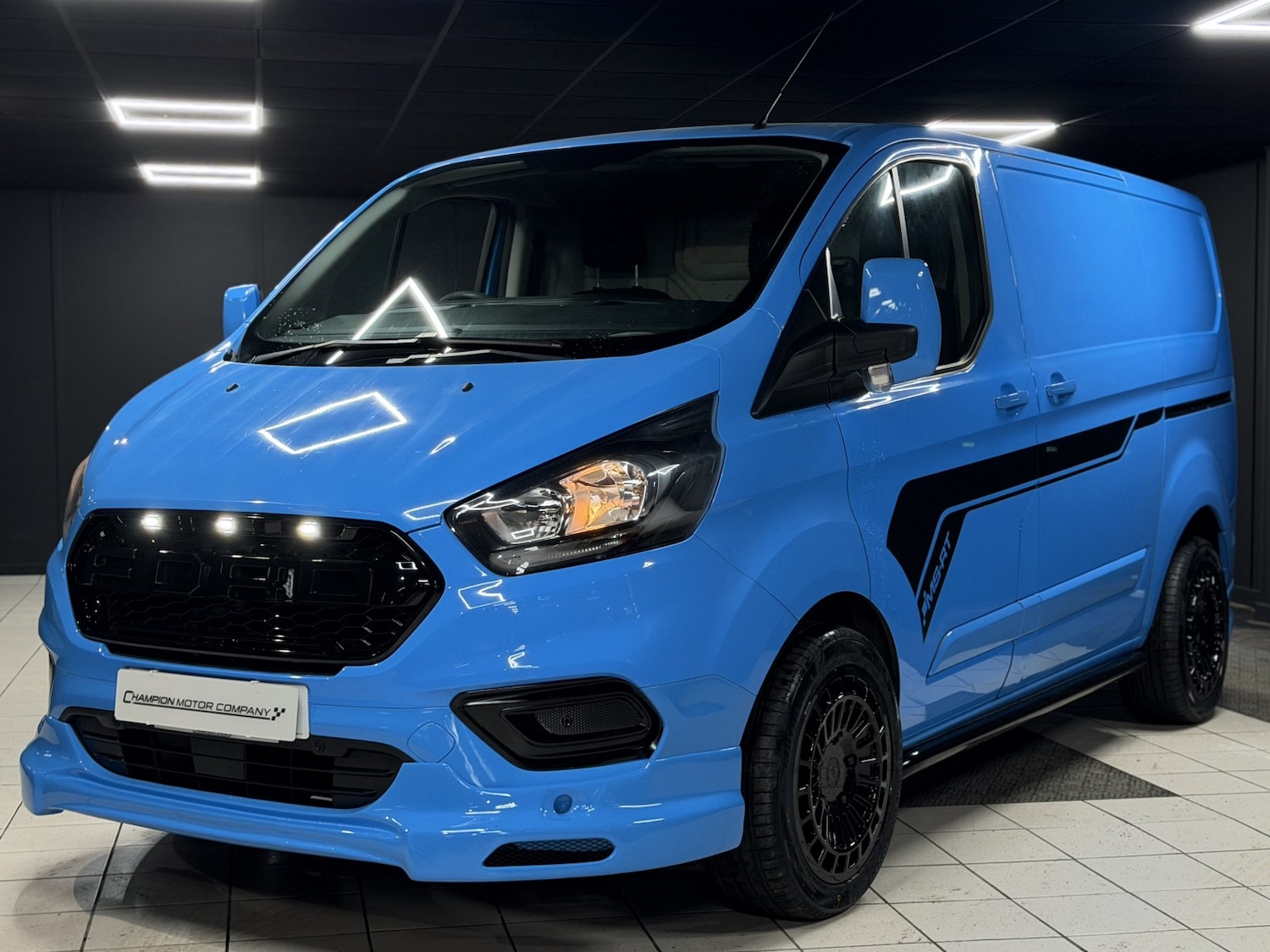 Used Ford Transit Custom 2018 for sale - 77140644: Photo 2