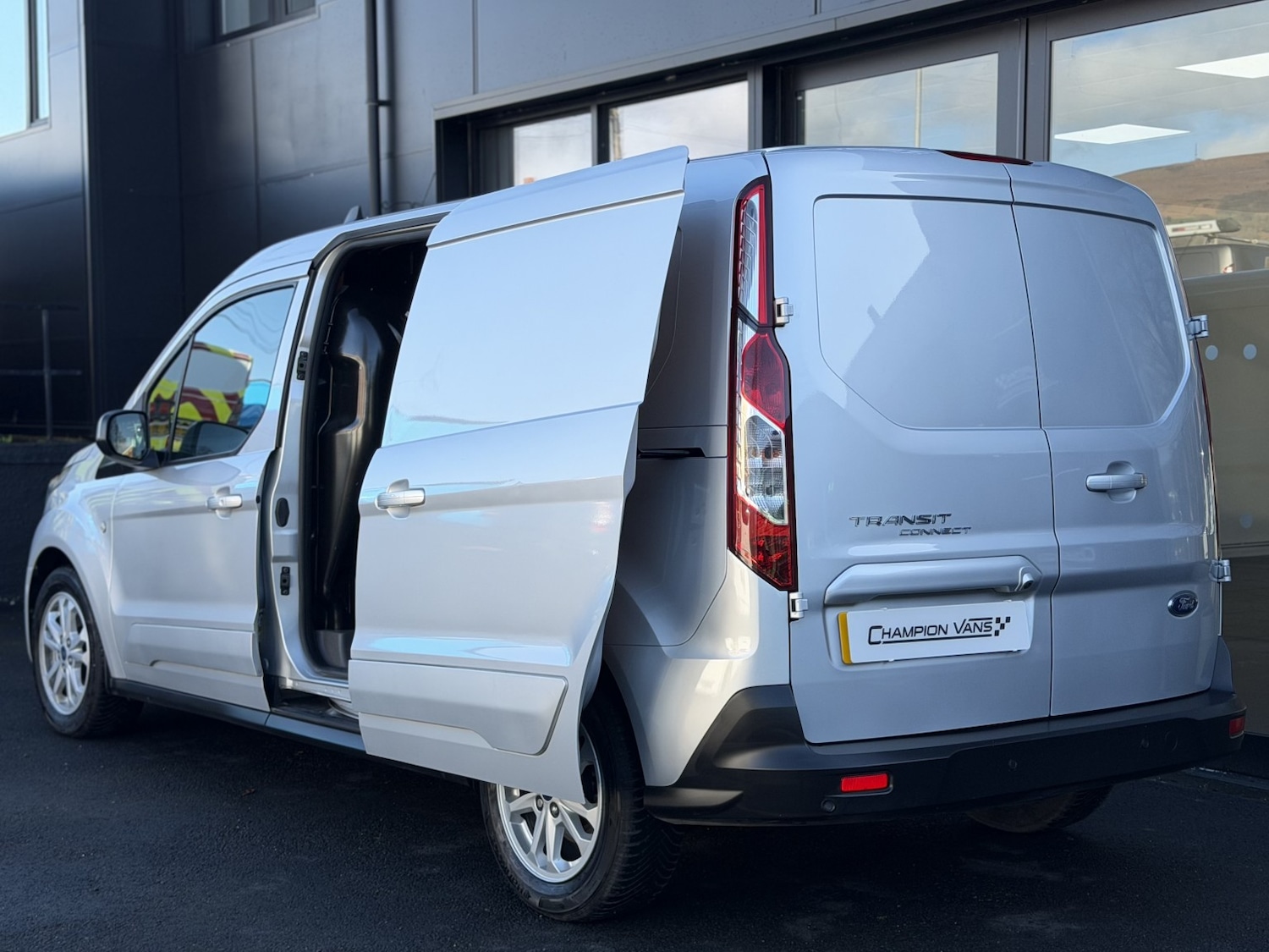 Used Ford Transit Connect 2021 for sale - 78031722: Photo 4