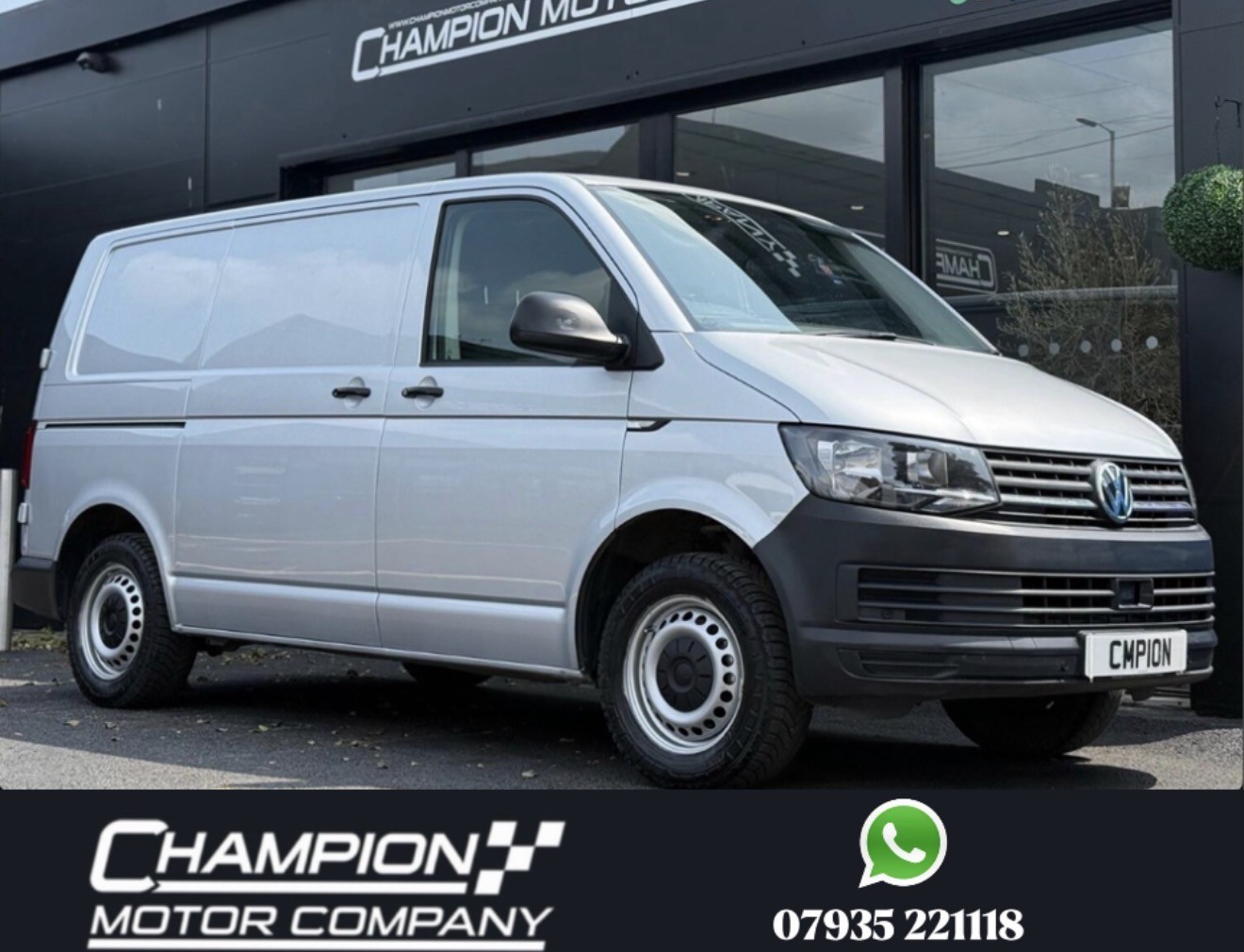 Used Volkswagen Transporter 2017 for sale - 76793114: Photo 1