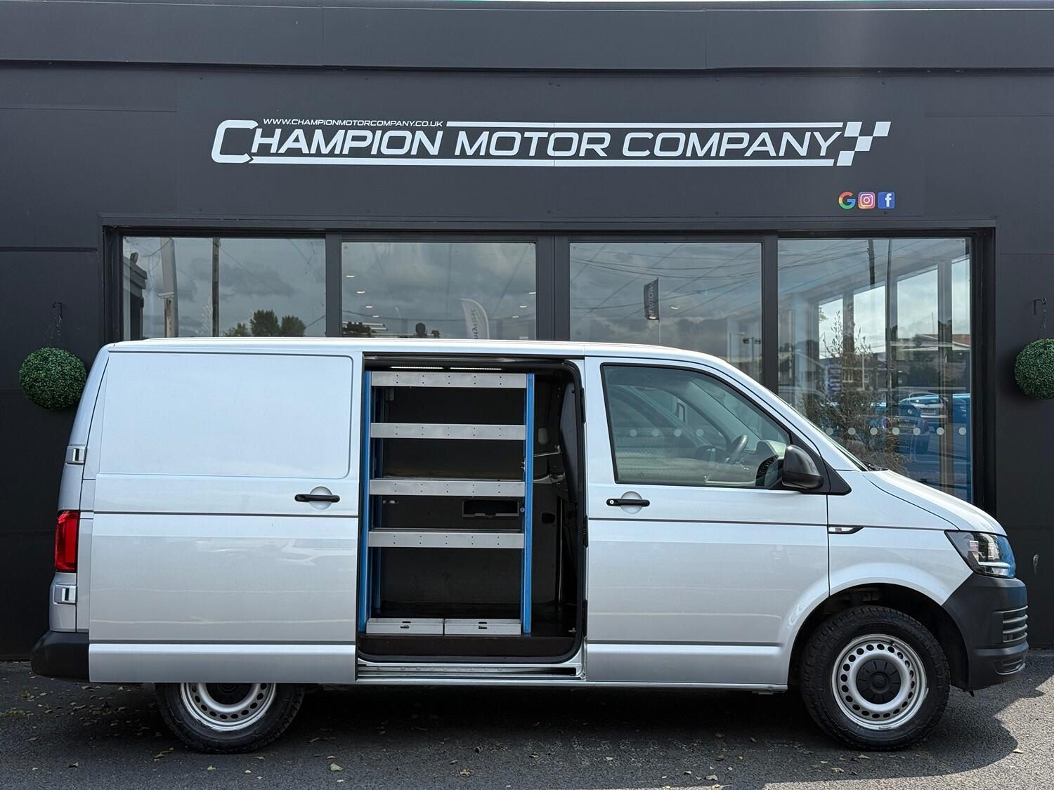 Used Volkswagen Transporter 2017 for sale - 76793114: Photo 23