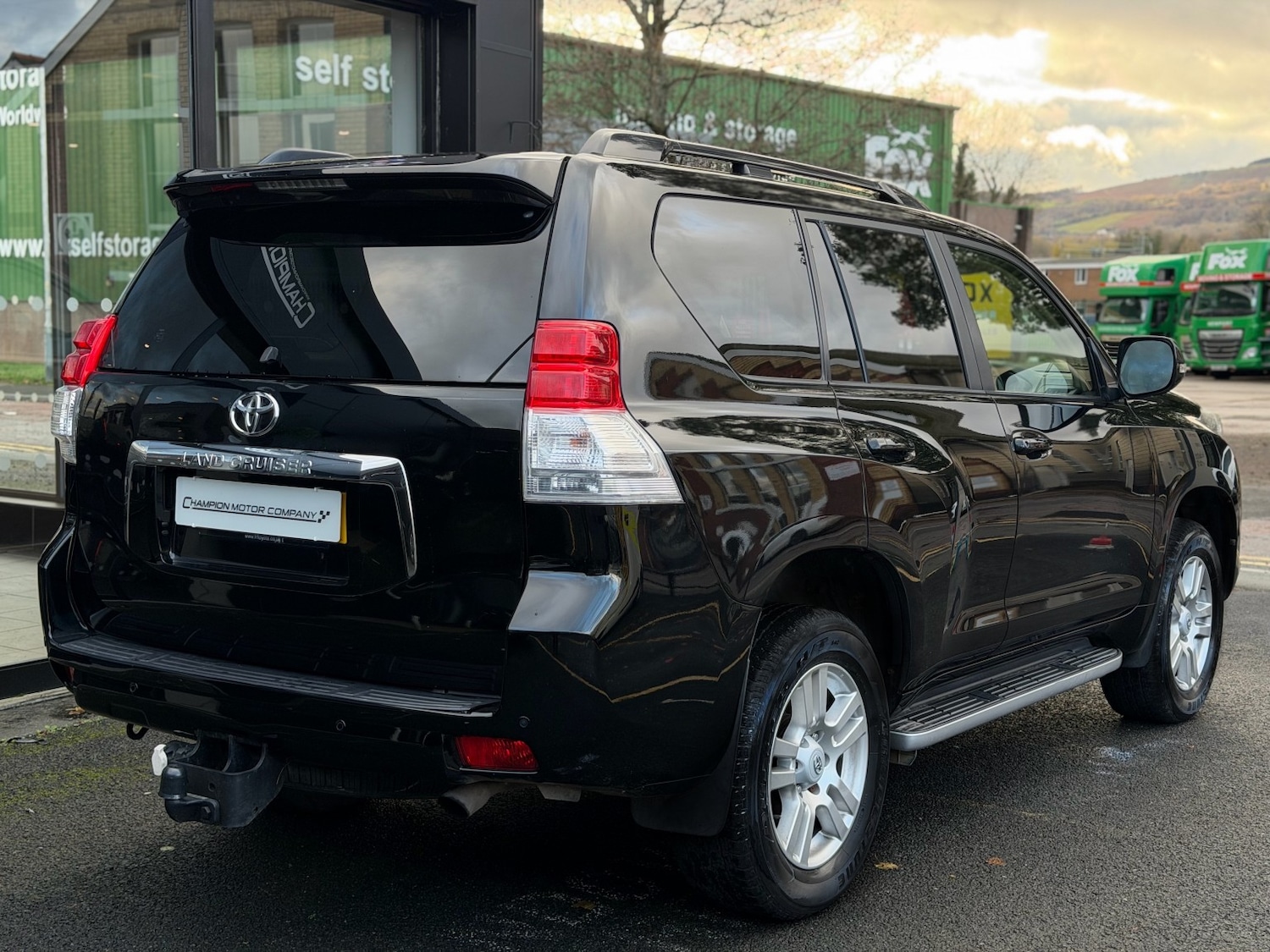 Used Toyota Land Cruiser 2010 for sale - 76692810: Photo 4