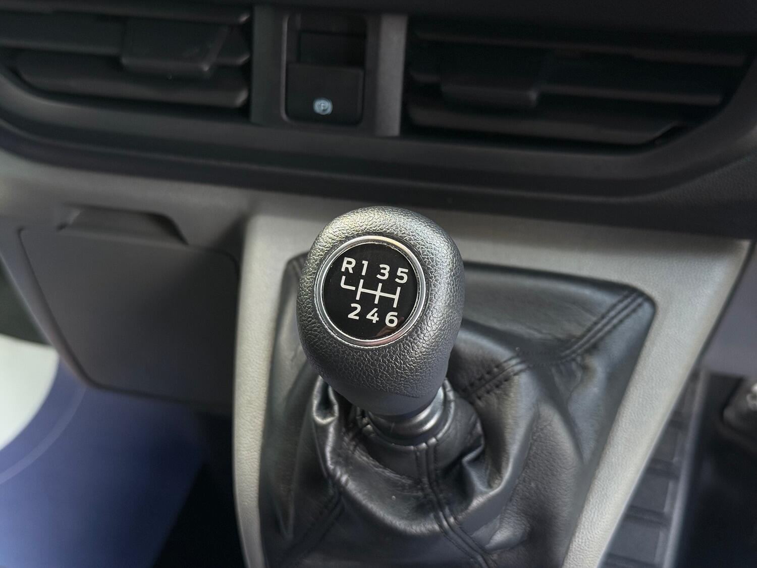 Used Ford Transit Custom 2024 for sale - 76521041: Photo 16