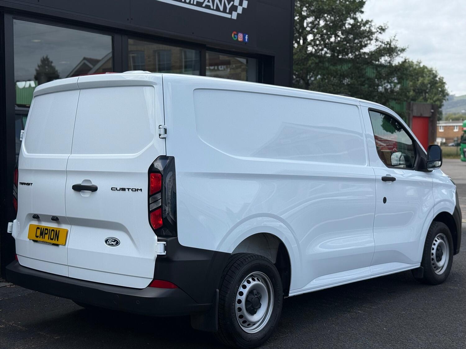 Used Ford Transit Custom 2024 for sale - 76521041: Photo 4