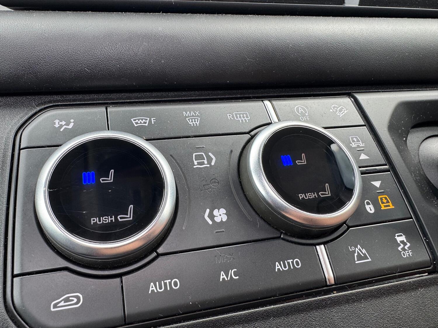 Used Land Rover Defender 110 2020 for sale - 76793112: Photo 13