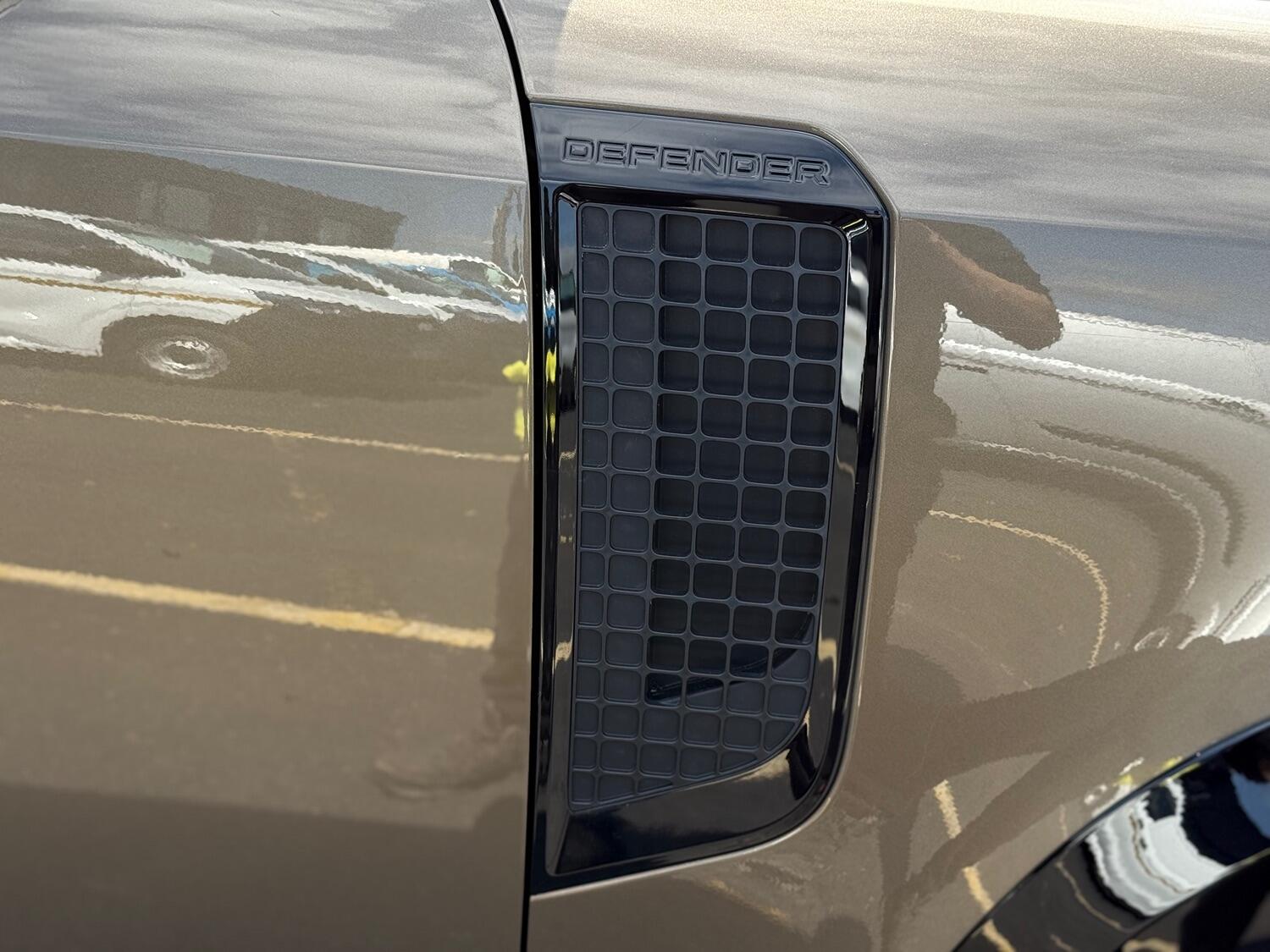 Used Land Rover Defender 110 2020 for sale - 76793112: Photo 41