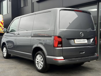 Used Volkswagen Transporter 2022 for sale - 78258303: Photo
