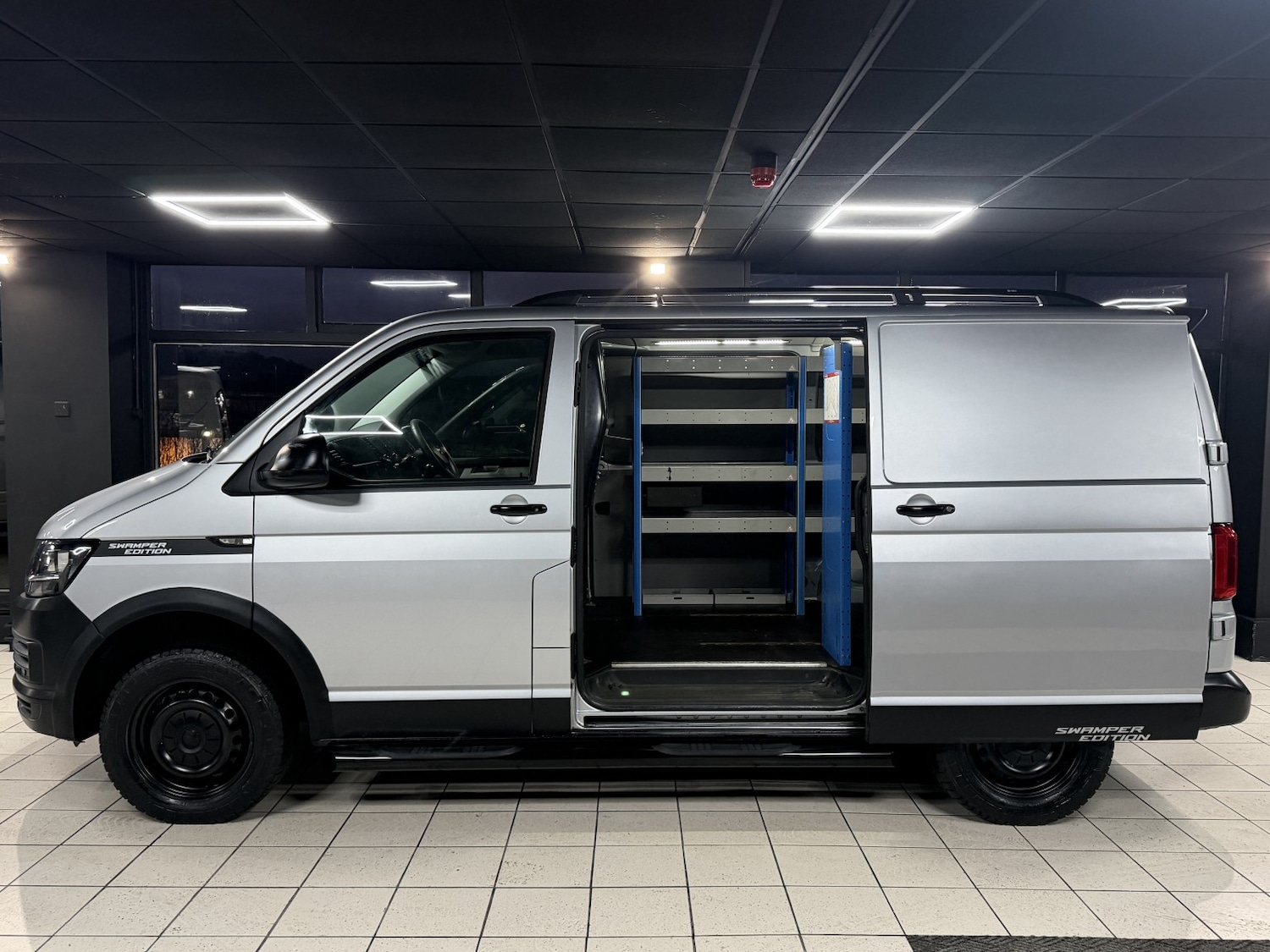 Used Volkswagen Transporter 2017 for sale - 77213376: Photo 25