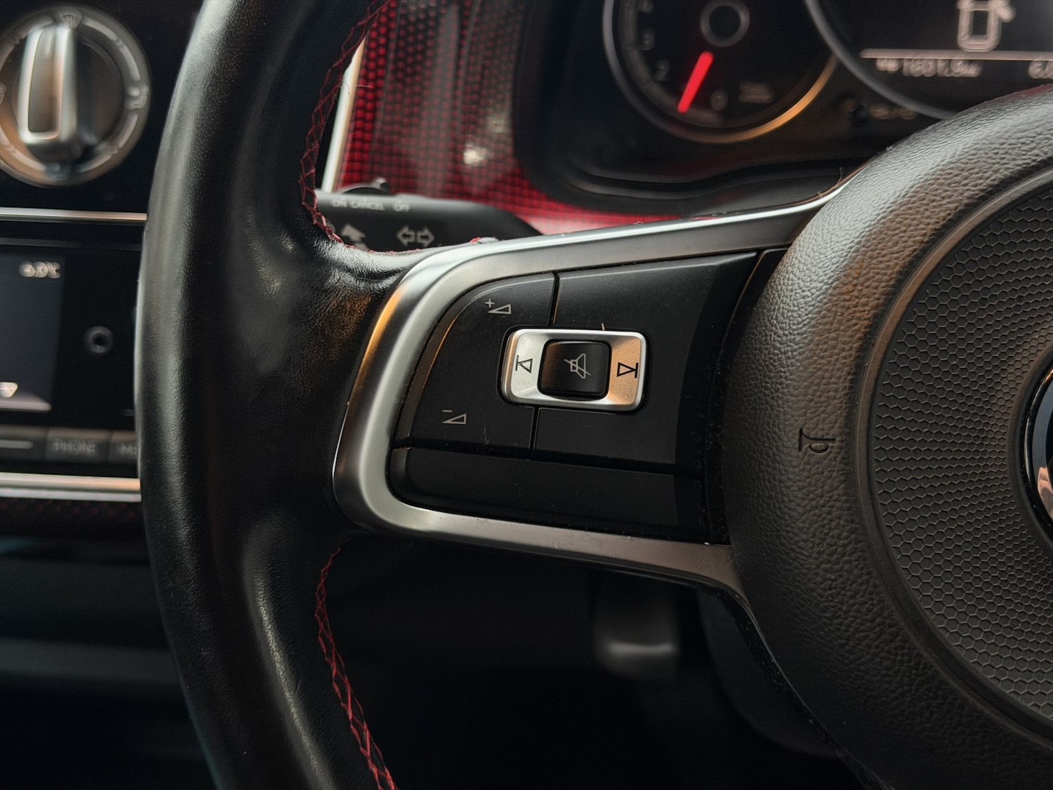 Used Volkswagen up! 2021 for sale - 77423562: Photo 15