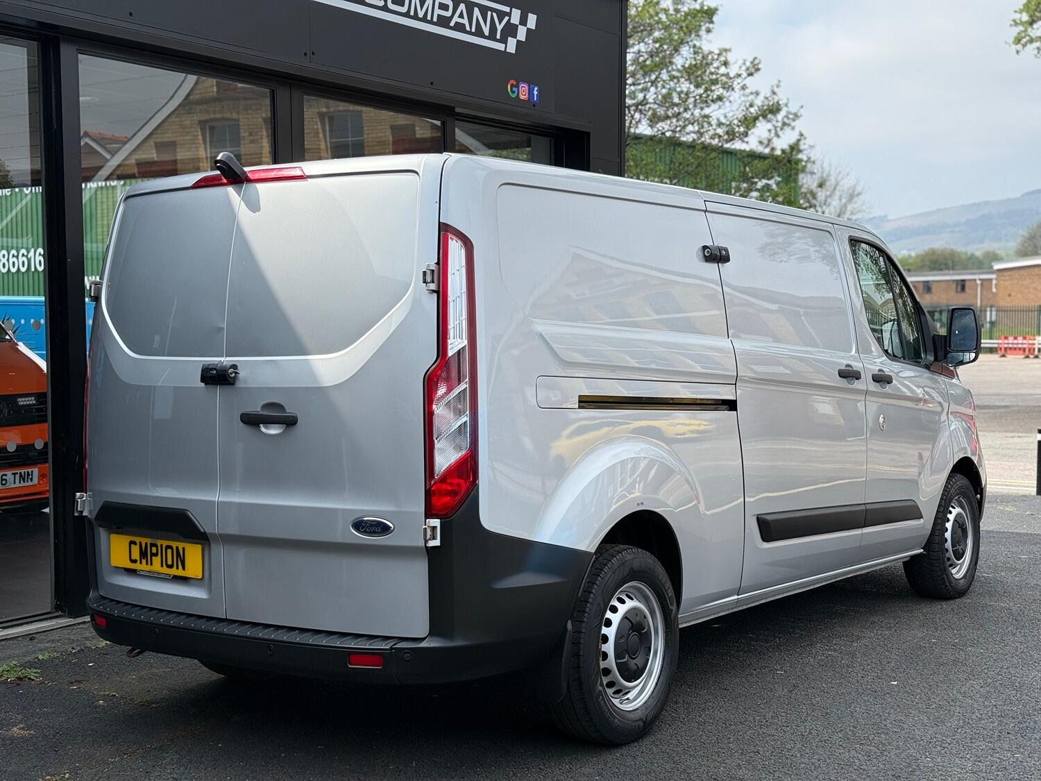 Used Ford Transit Custom 2020 for sale - 76793115: Photo 10