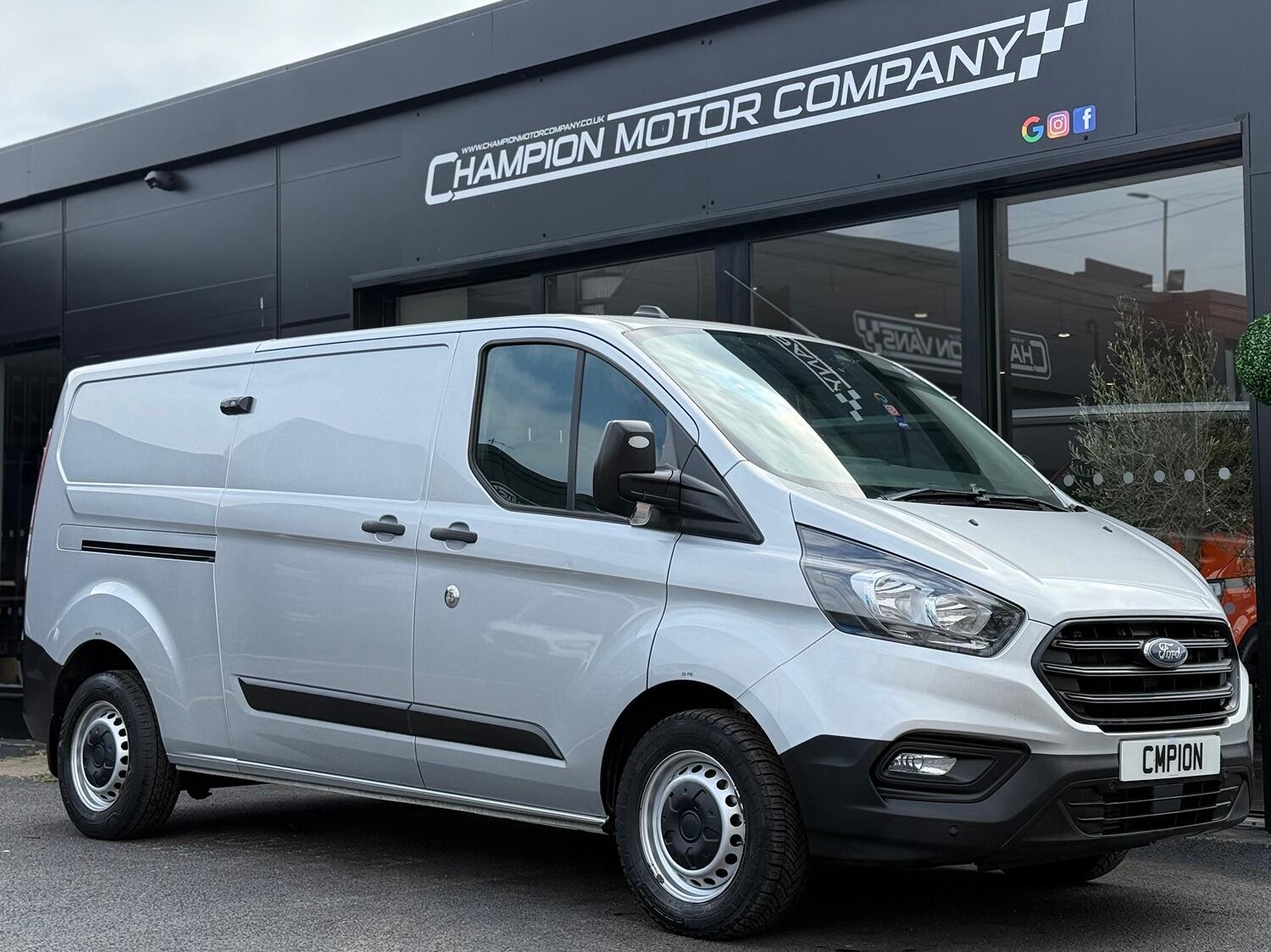 Used Ford Transit Custom 2020 for sale - 76793115: Photo 2