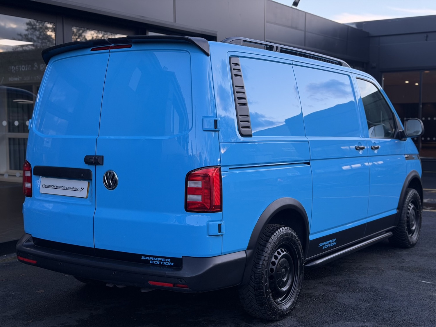 Used Volkswagen Transporter 2018 for sale - 77474807: Photo 4