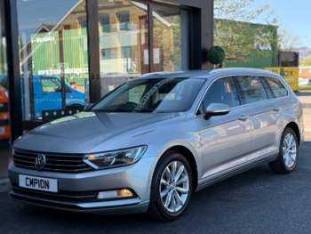 Used Volkswagen Passat 2015 for sale - 74291335: Photo