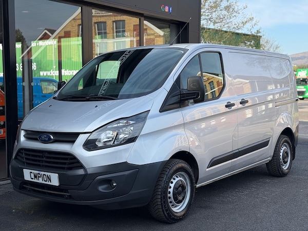 Used Ford Transit Custom 2017 for sale - 74307995: Photo 2