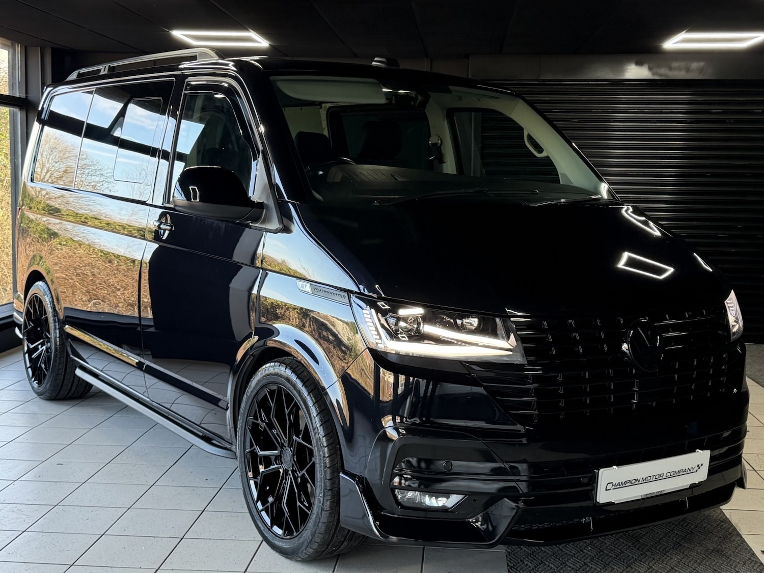 Used Volkswagen Transporter 2022 for sale - 77709055: Photo 2