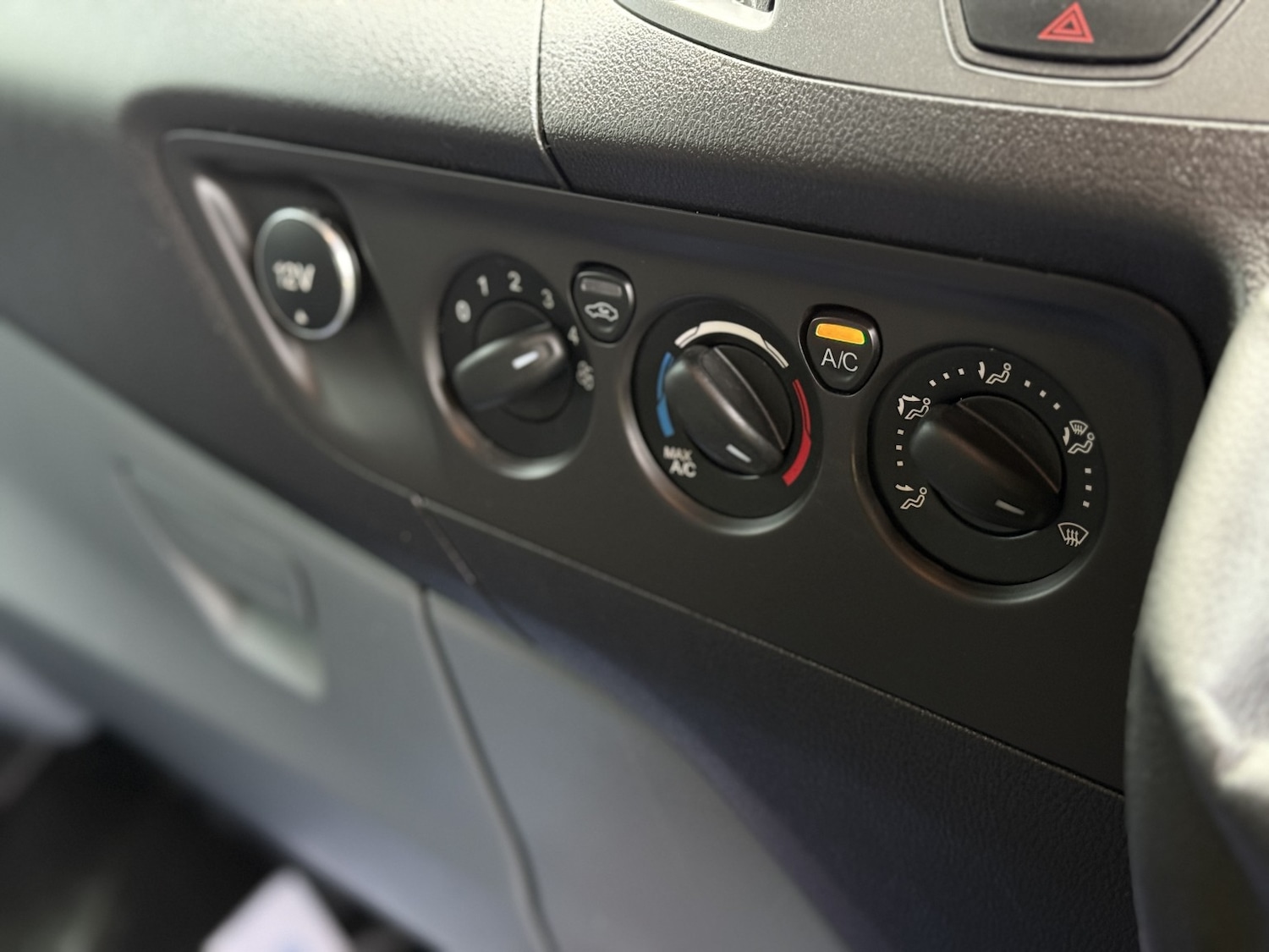 Used Ford Transit Custom 2017 for sale - 76531215: Photo 13