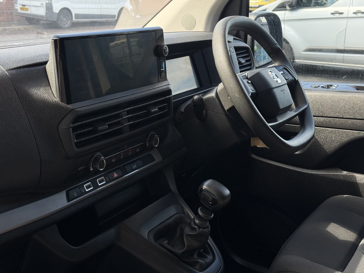 Used Vauxhall Vivaro 2024 for sale - 78168891: Photo 15