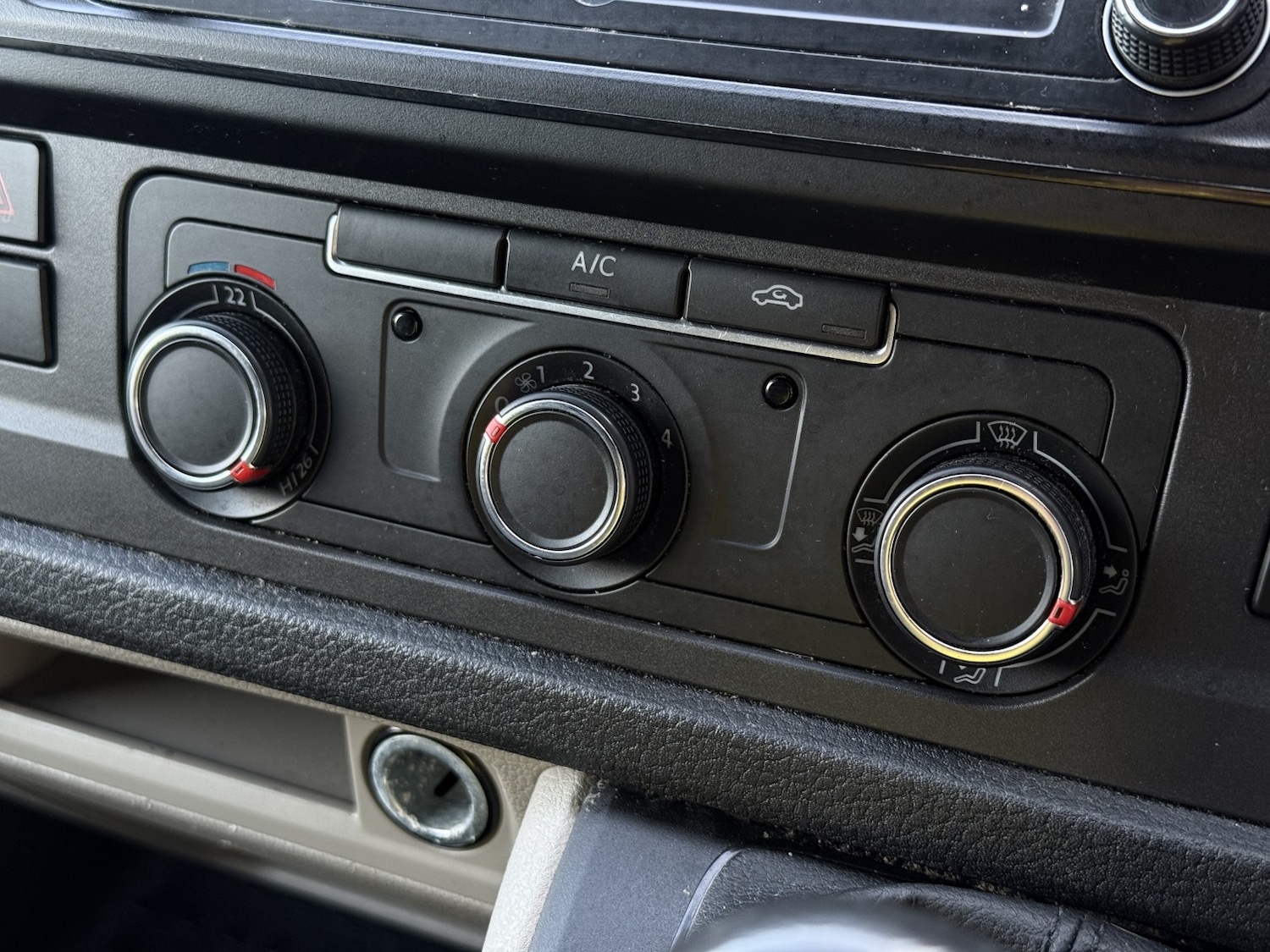 Used Volkswagen Transporter 2017 for sale - 77289149: Photo 13