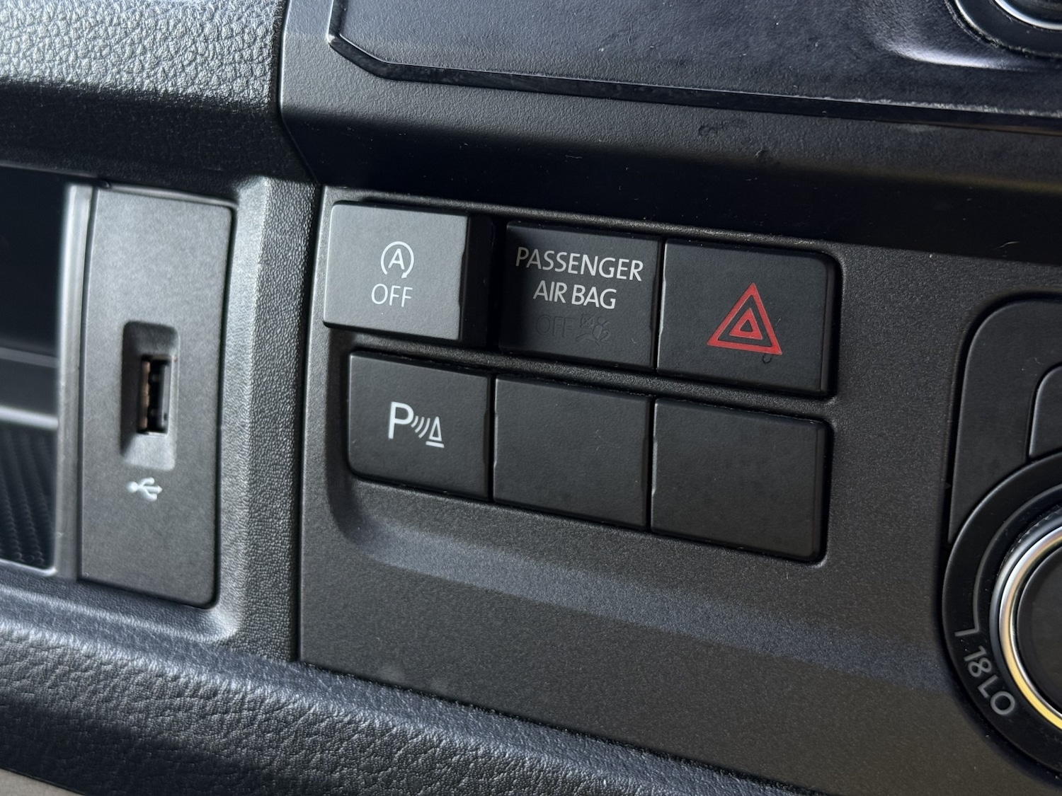 Used Volkswagen Transporter 2017 for sale - 77289149: Photo 14