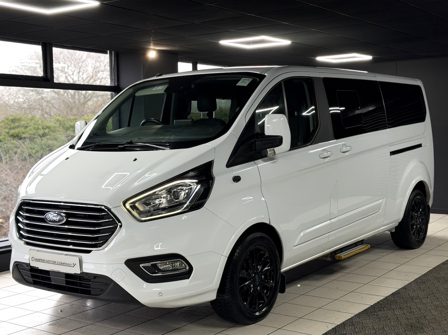 Used Ford Tourneo Custom 2019 for sale - 77822325: Photo 3