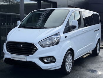 Used Ford Tourneo Custom 2019 for sale - 77536048: Photo