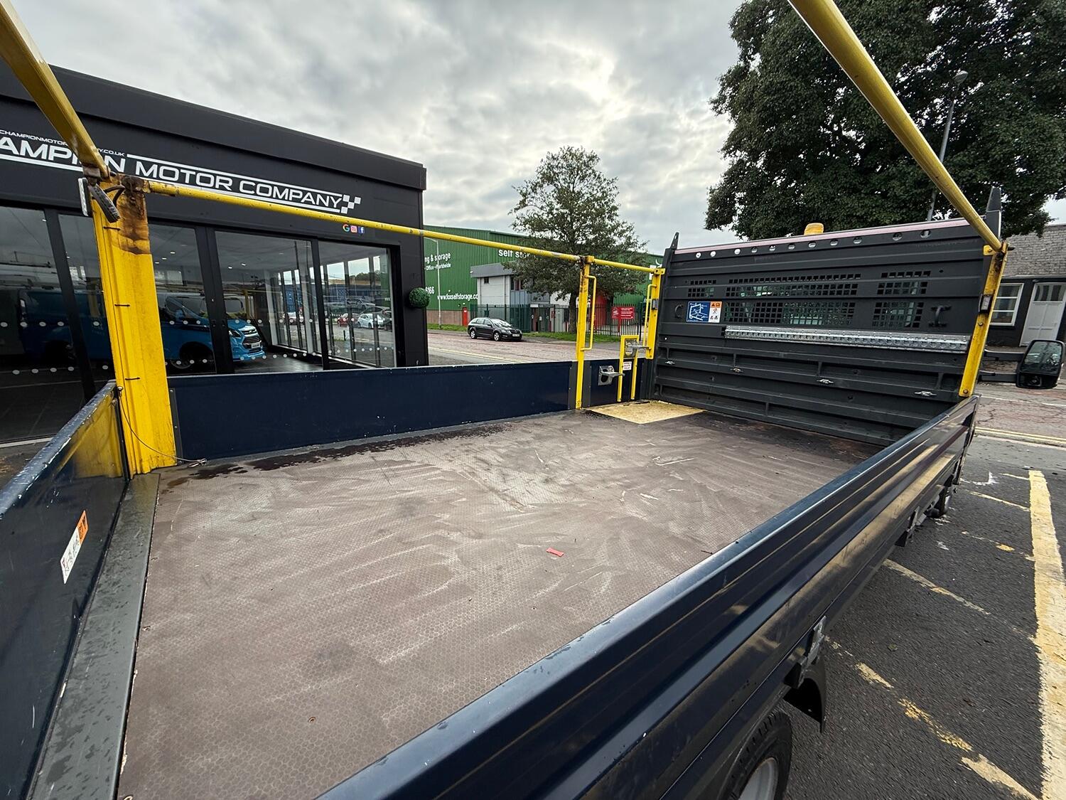 Used Ford Transit 2019 for sale - 76340331: Photo 12