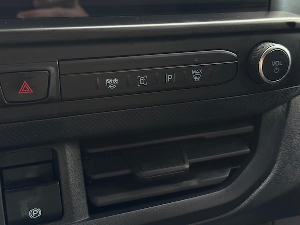 Used Ford Transit Custom 2024 for sale - 75523629: Photo 20