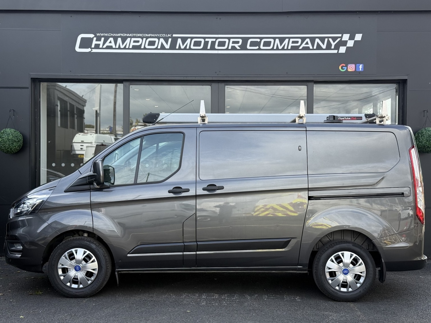 Used Ford Transit Custom 2022 for sale - 76286996: Photo 24