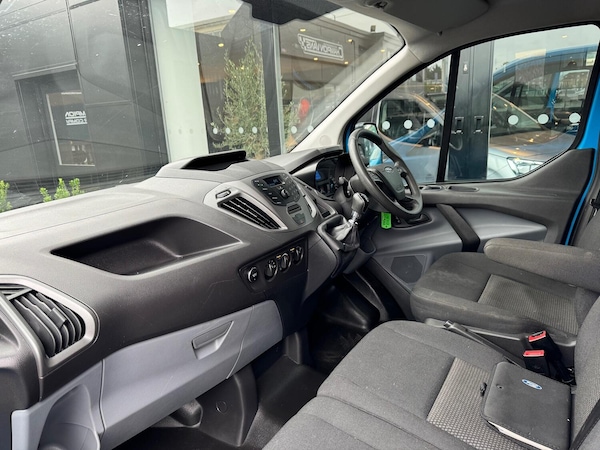 Used Ford Transit Custom 2017 for sale - 76075963: Photo 24