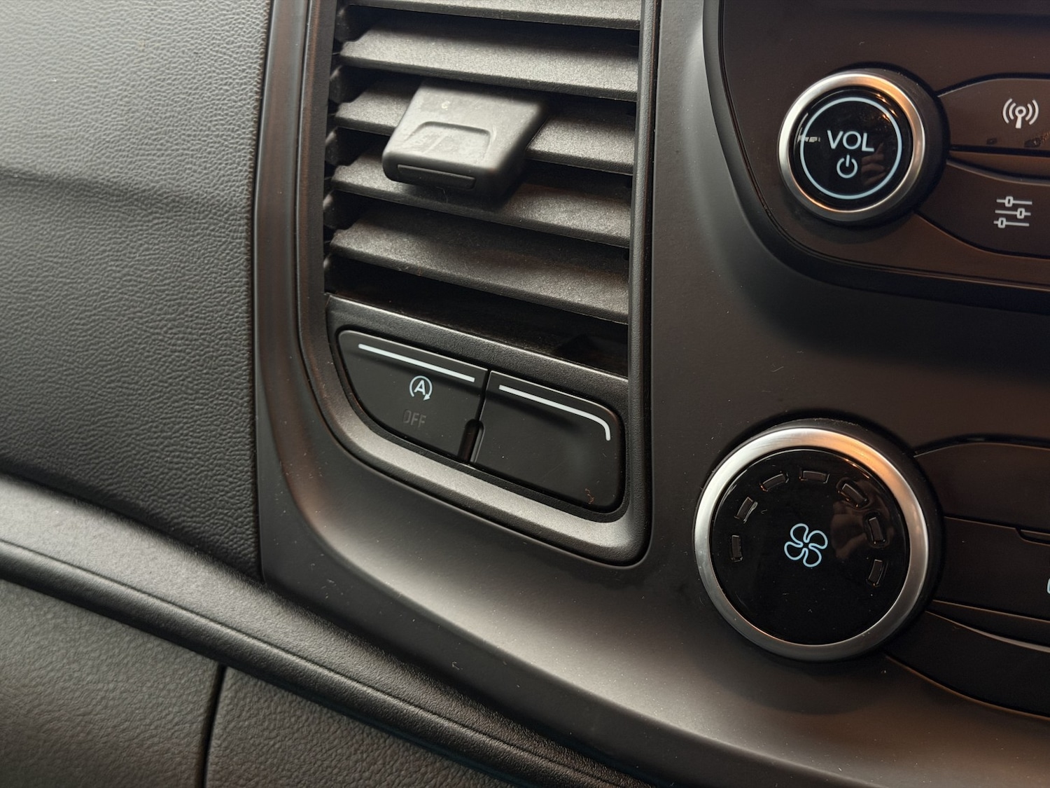 Used Ford Transit Custom 2020 for sale - 77535900: Photo 27