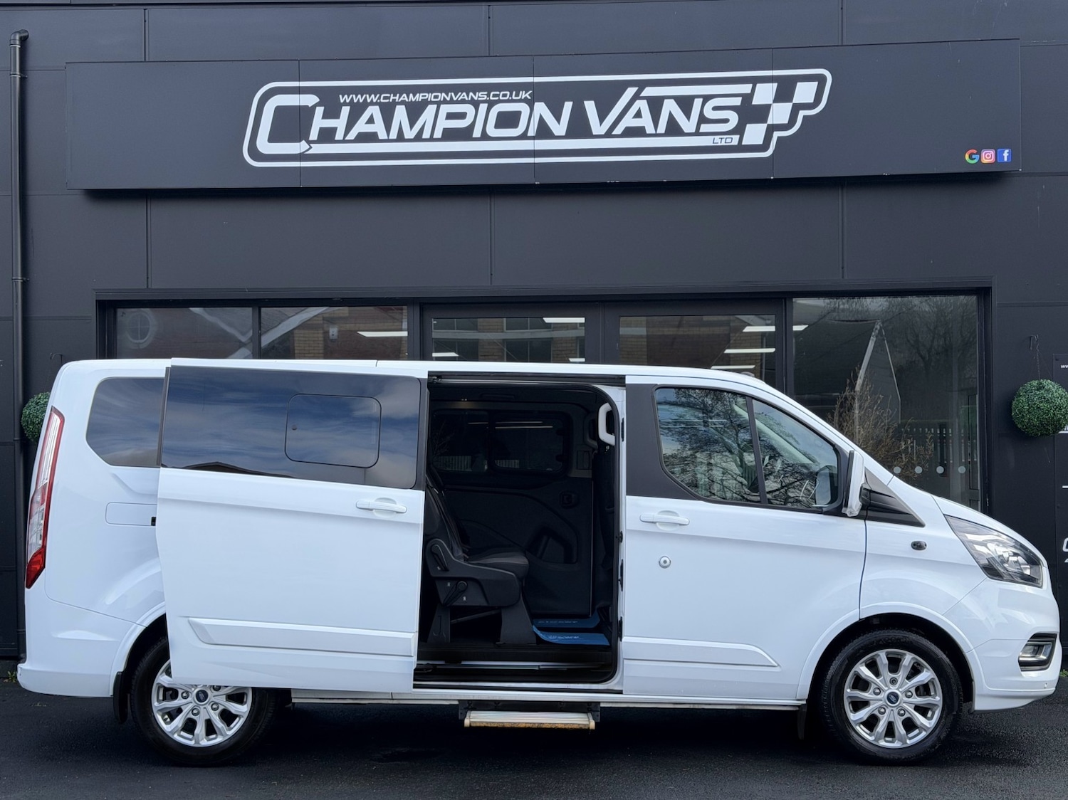 Used Ford Tourneo Custom 2019 for sale - 77595464: Photo 24