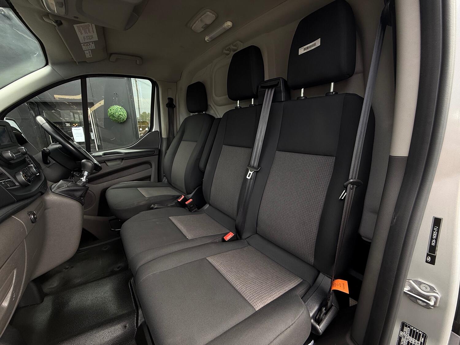 Used Ford Transit Custom 2020 for sale - 76793119: Photo 7
