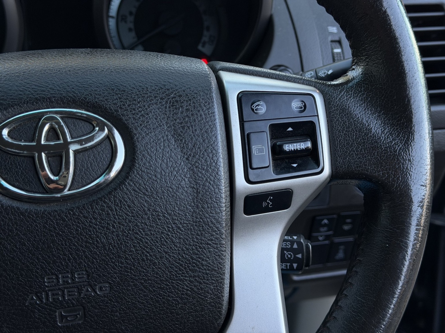Used Toyota Land Cruiser 2010 for sale - 76799287: Photo 11